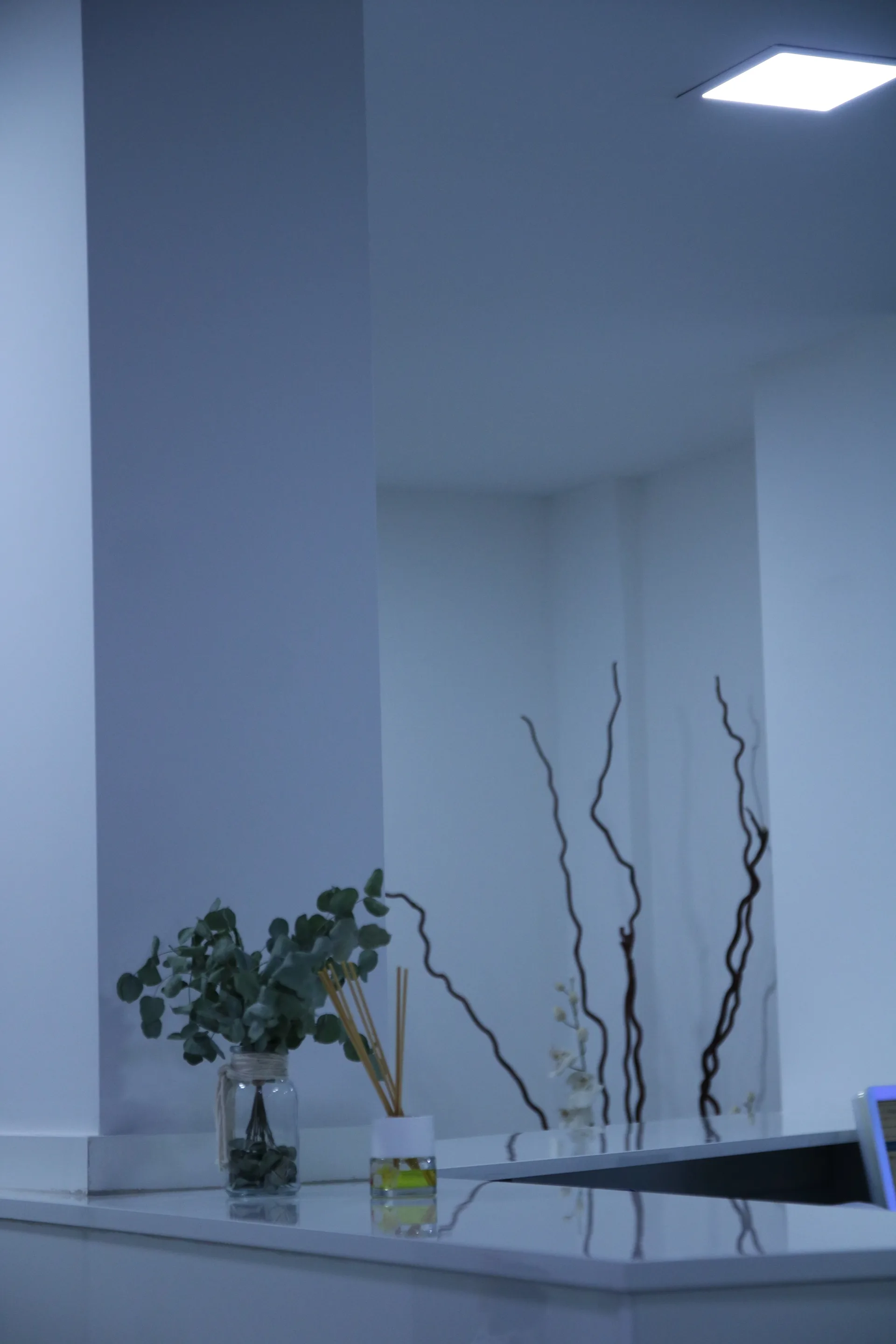 Instrumentación periodontal con curetas en PerioMax Alicante