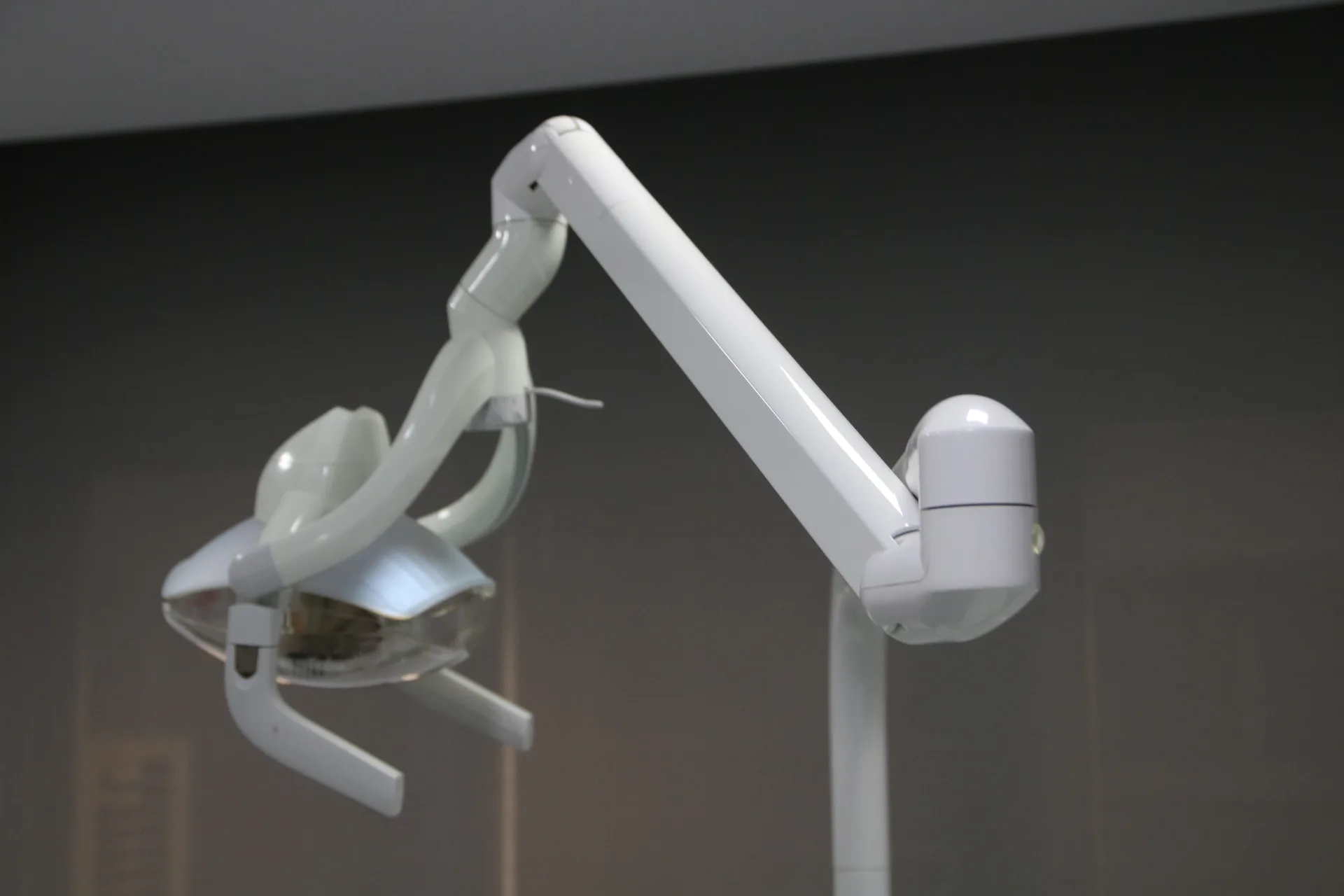 Gabinete dental para tratamiento de bruxismo en PerioMax Alicante